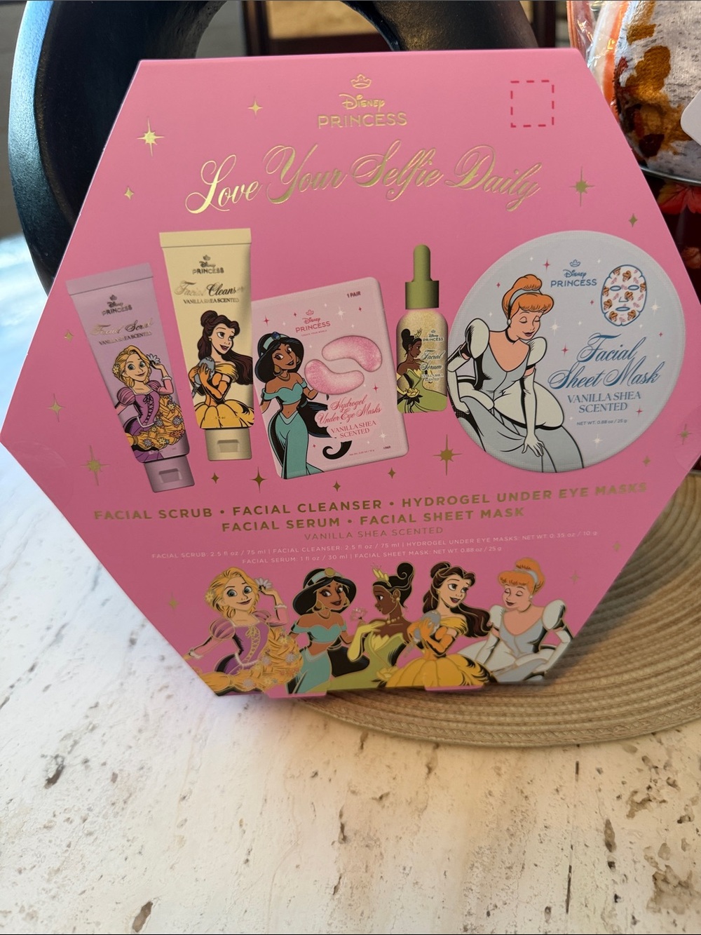 Disney Princess Love Your Selfie Daily Pink Skincare 5 pack Gift Set Vanilla